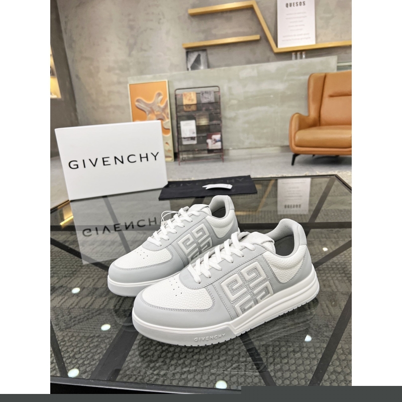 Givenchy Sneakers